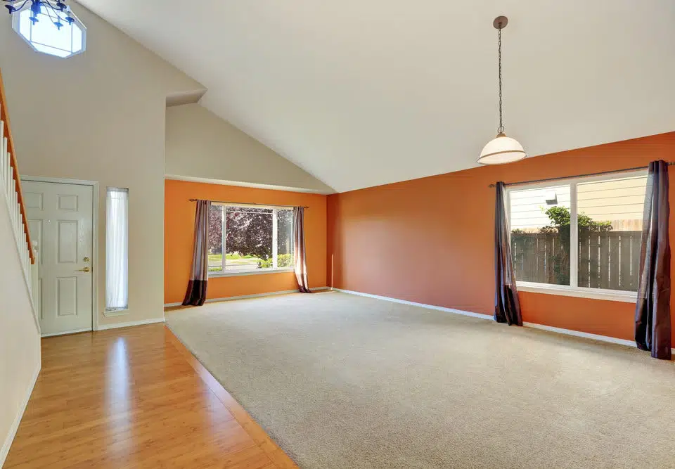 How Do You Paint Over a Dark Wall with a Lighter Color?