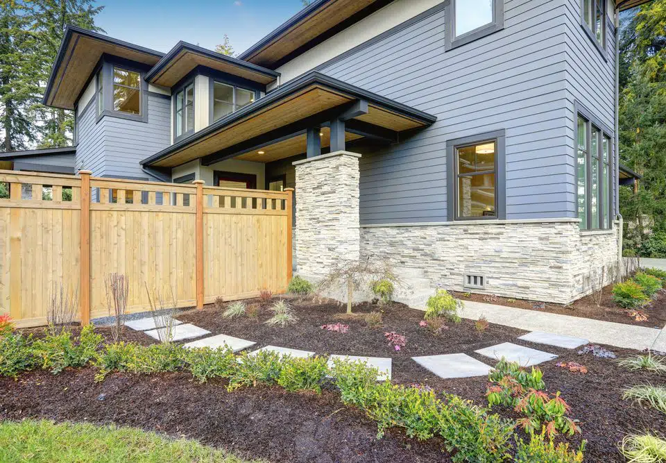 Steps to Repainting Wood Siding
