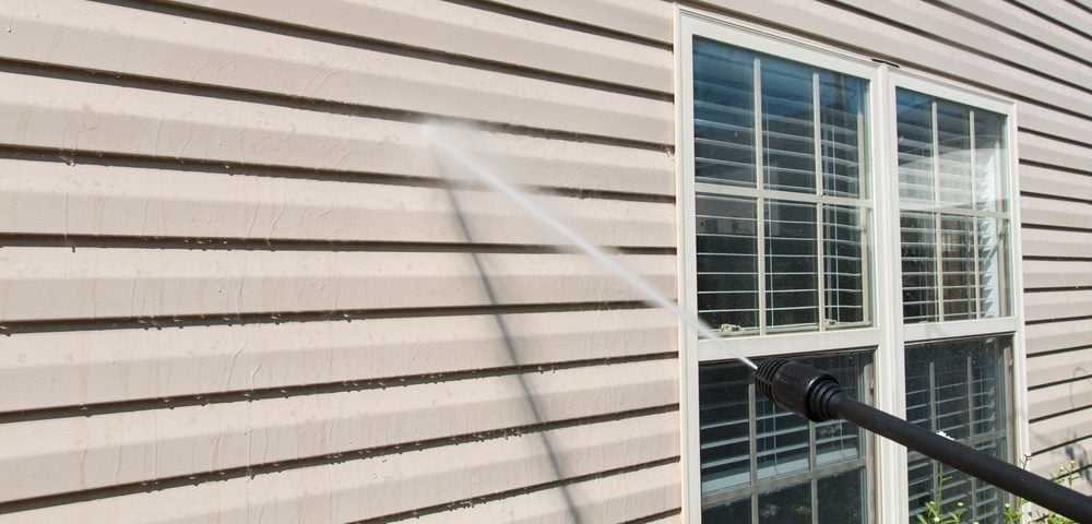 Should I Pressure Wash My House Before Painting?