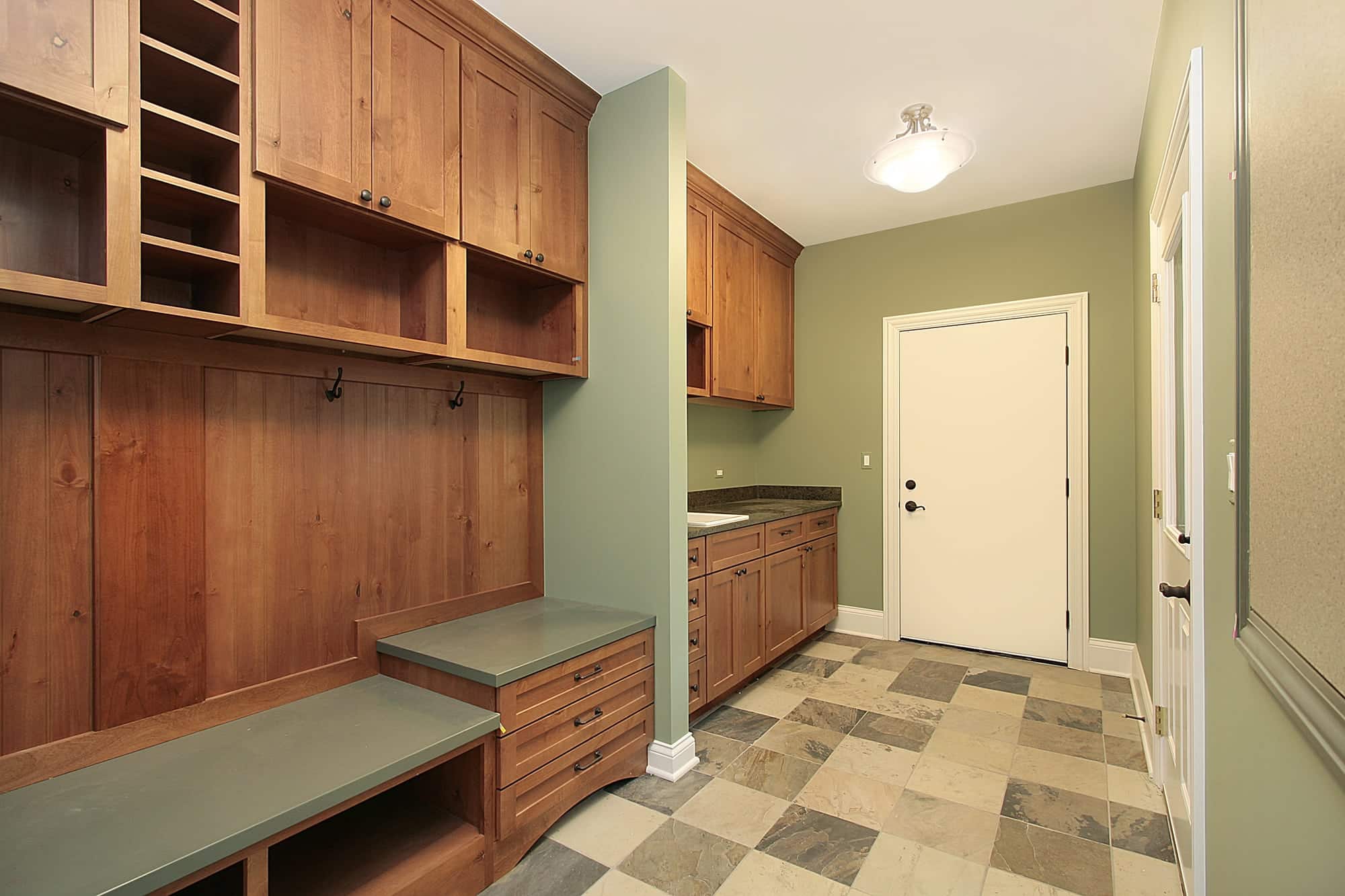 Find the Perfect Color for Your Mud Room