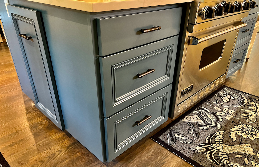 fine finish cabinet painting - matt the painter