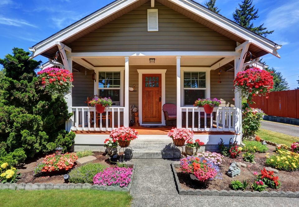 Tips for Picking Your Exterior Paint Color